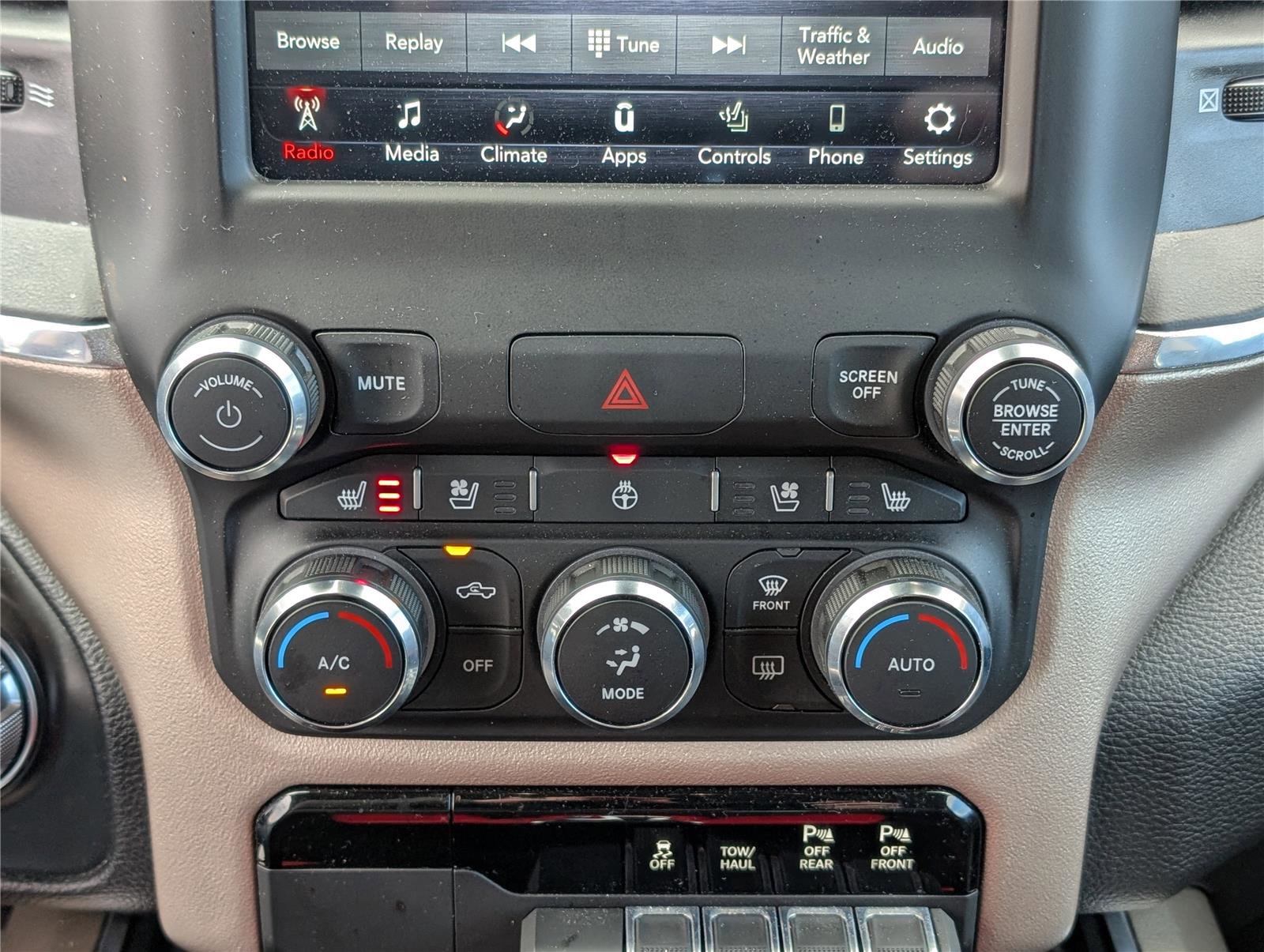 Used 2021 RAM 1500 Laramie image 28