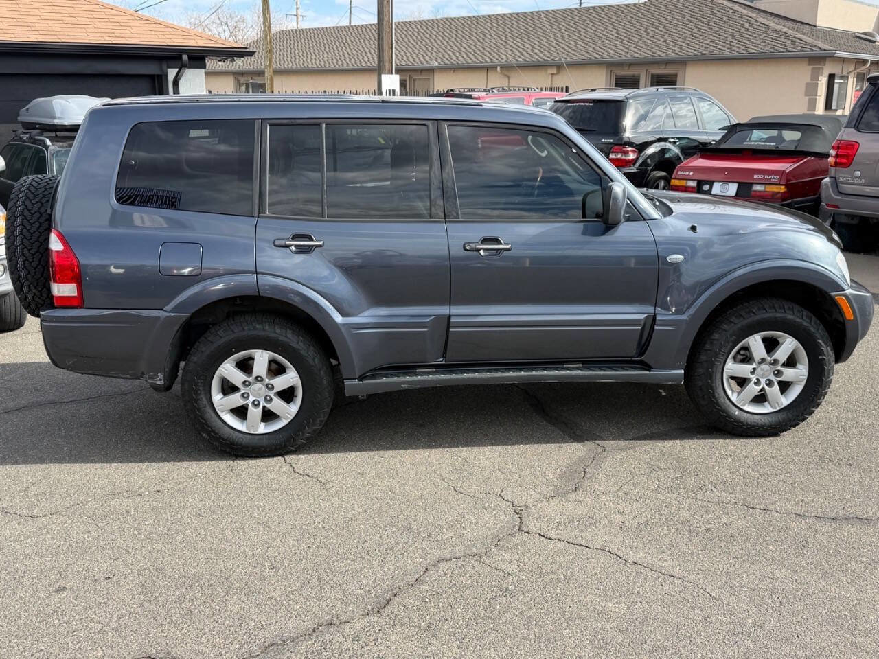 Used 2006 Mitsubishi Montero Limited image 20