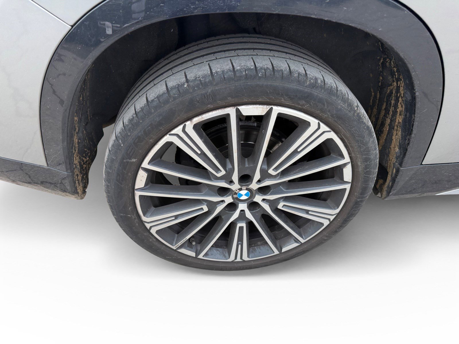 Used 2023 BMW X1 xDrive28i w/ Premium Package image 17