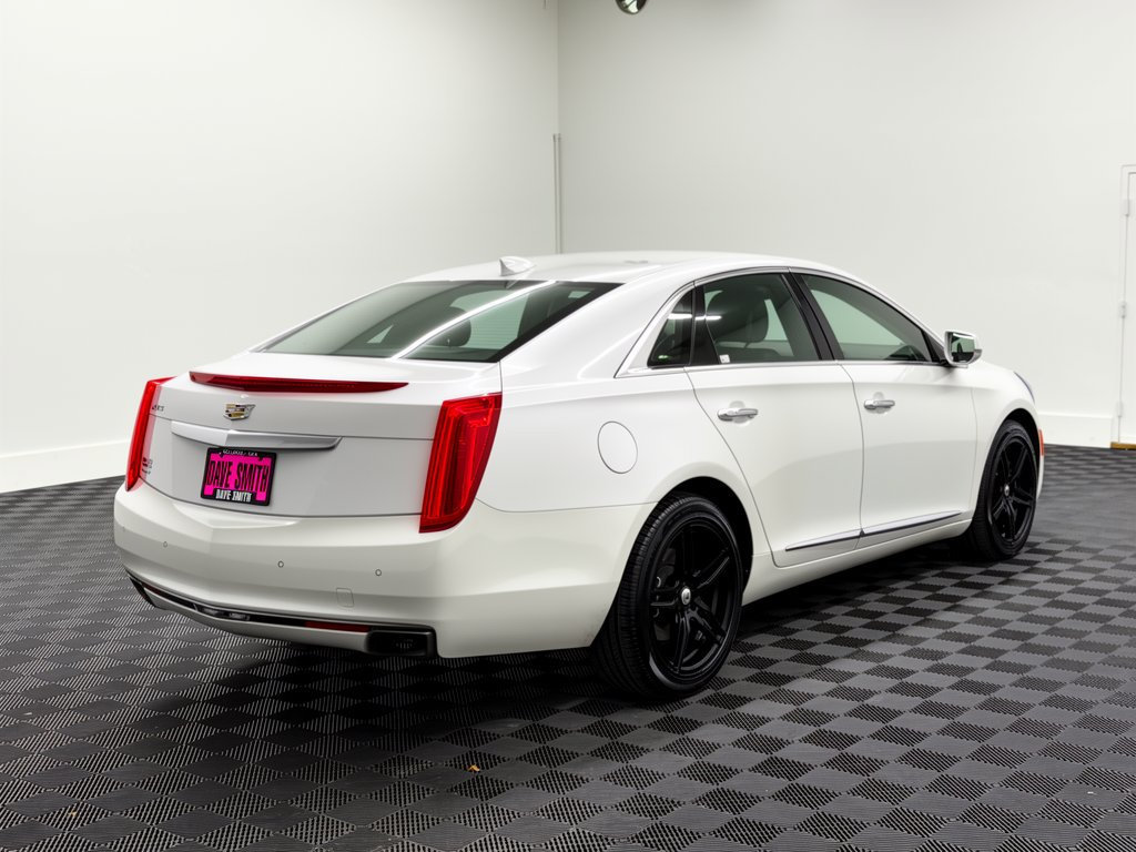 Used 2017 Cadillac XTS Luxury AWD/4WD image 9