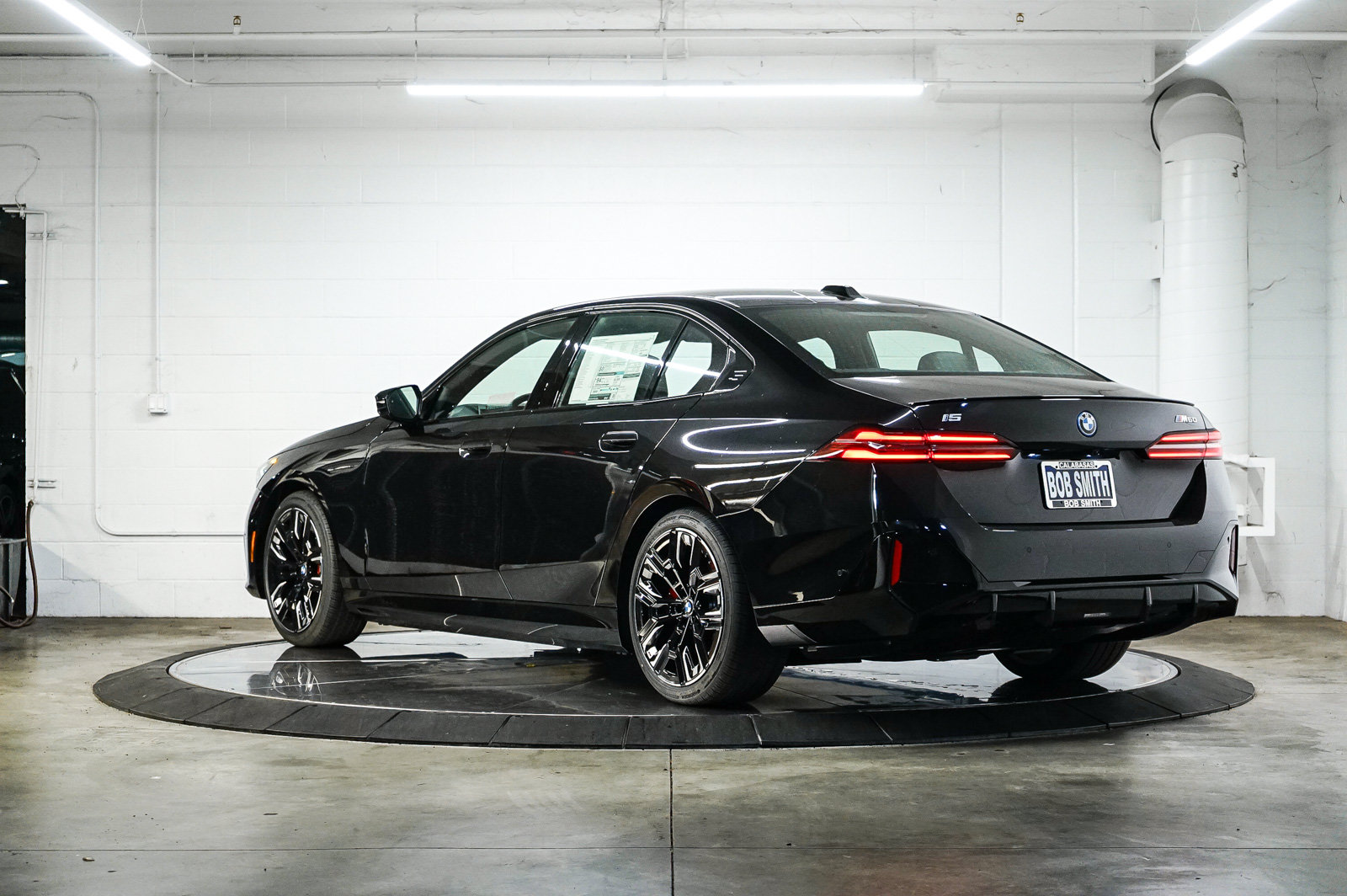 New 2026 BMW i5 M60 AWD/4WD image 4