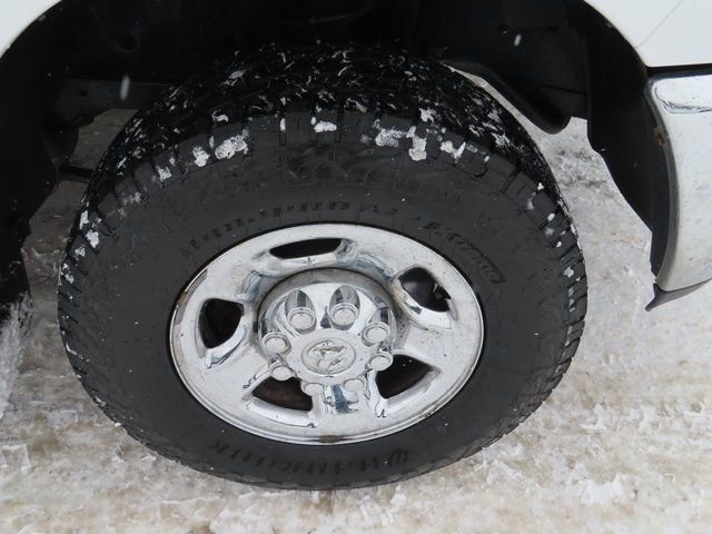 Used 2013 RAM 2500 Tradesman w/ Chrome Appearance Group image 14