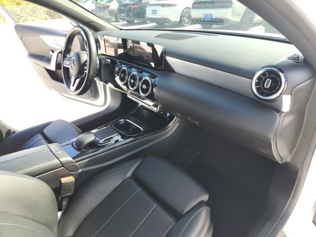 Used 2019 Mercedes-Benz A 220 image 22