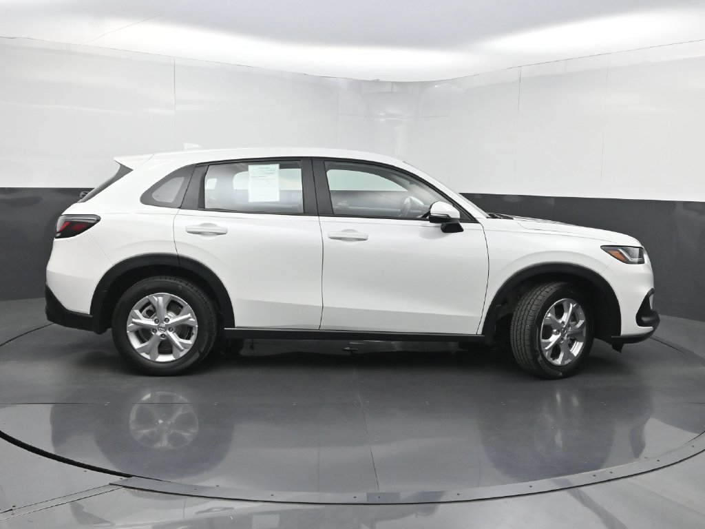Used 2024 Honda HR-V LX image 39