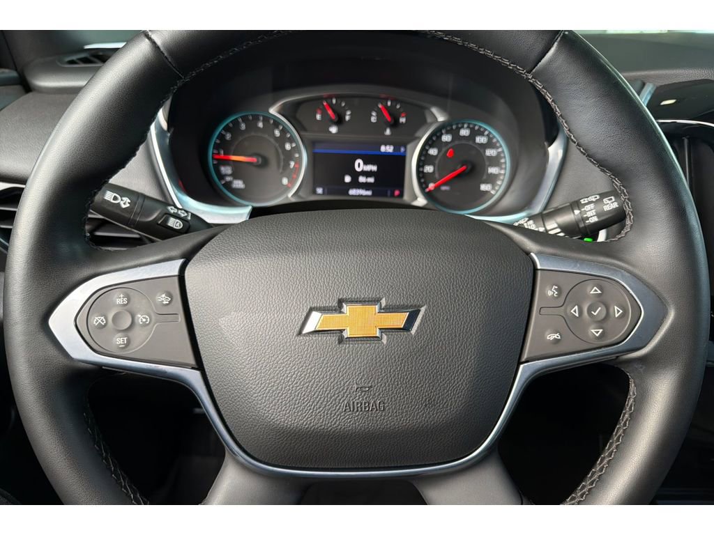 Used 2023 Chevrolet Traverse LT FWD image 27