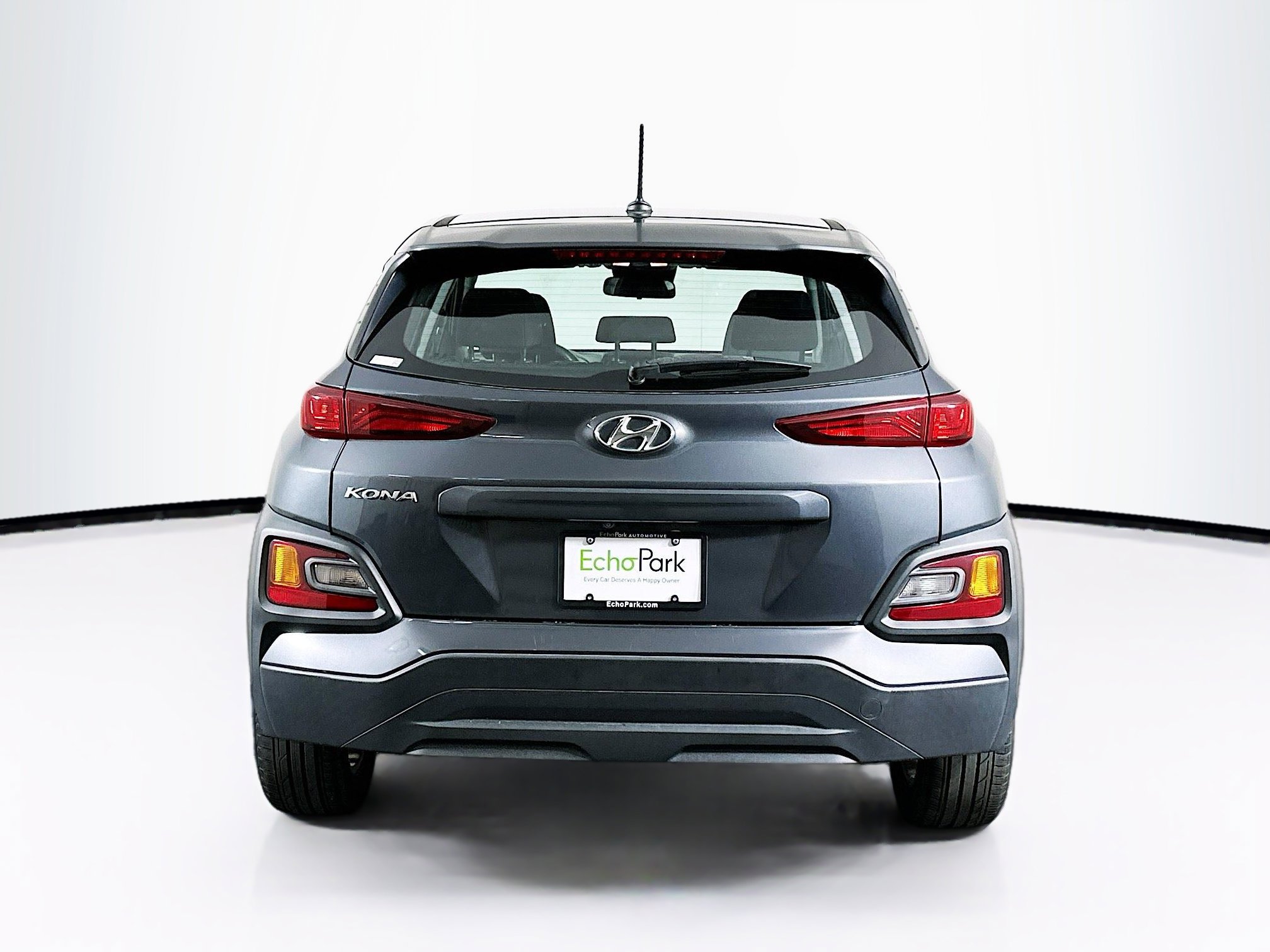 Used 2020 Hyundai Kona SE w/ Cargo Package FWD image 7