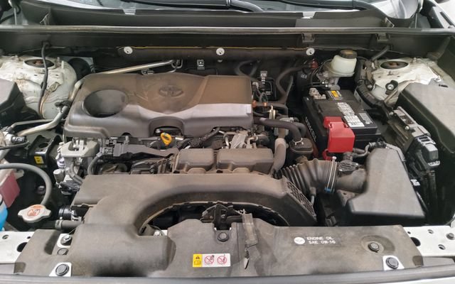 Used 2020 Toyota RAV4 Limited AWD/4WD image 12