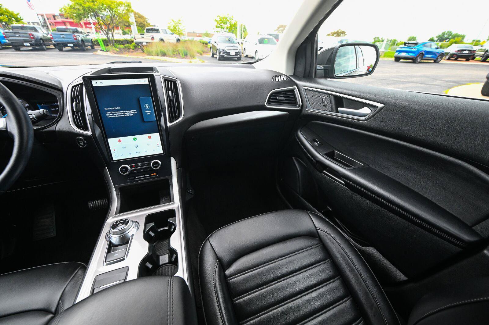 Used 2023 Ford Edge SEL AWD/4WD image 34