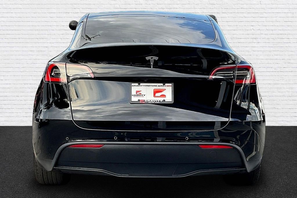 Used 2021 Tesla Model Y 2WD image 5