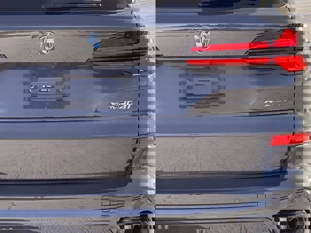 Used 2025 BMW X5 xDrive40i w/ M Sport Package image 6