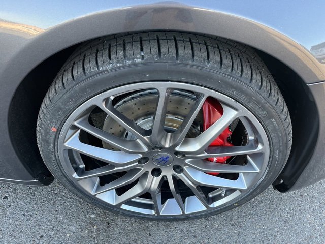 Used 2017 Maserati Quattroporte GTS GranSport image 15