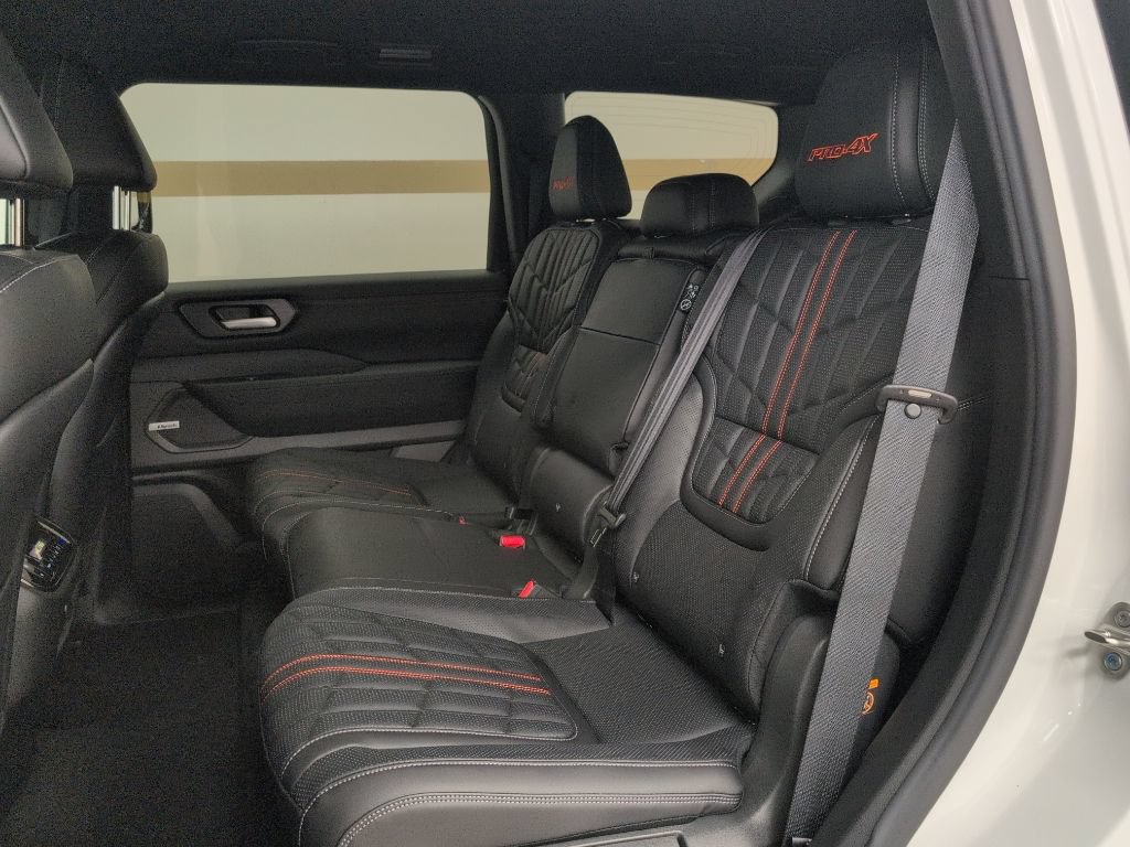 New 2026 Nissan Armada PRO-4X AWD/4WD image 10