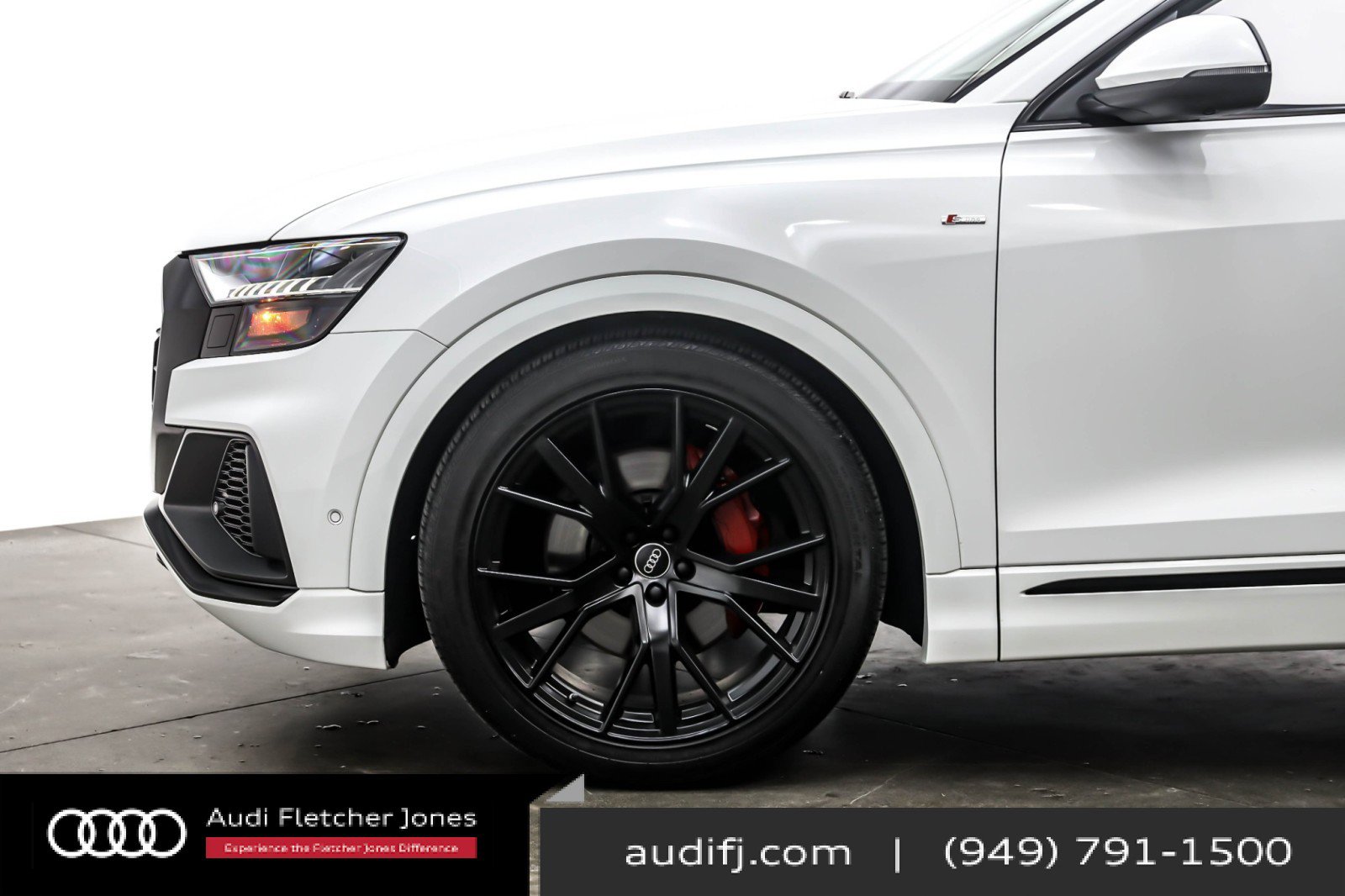 Used 2023 Audi Q8 Prestige w/ Prestige Package image 10