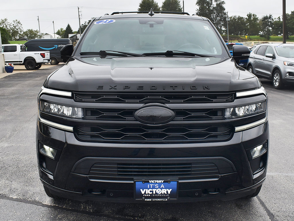 Used 2023 Ford Expedition Max Limited AWD/4WD image 30