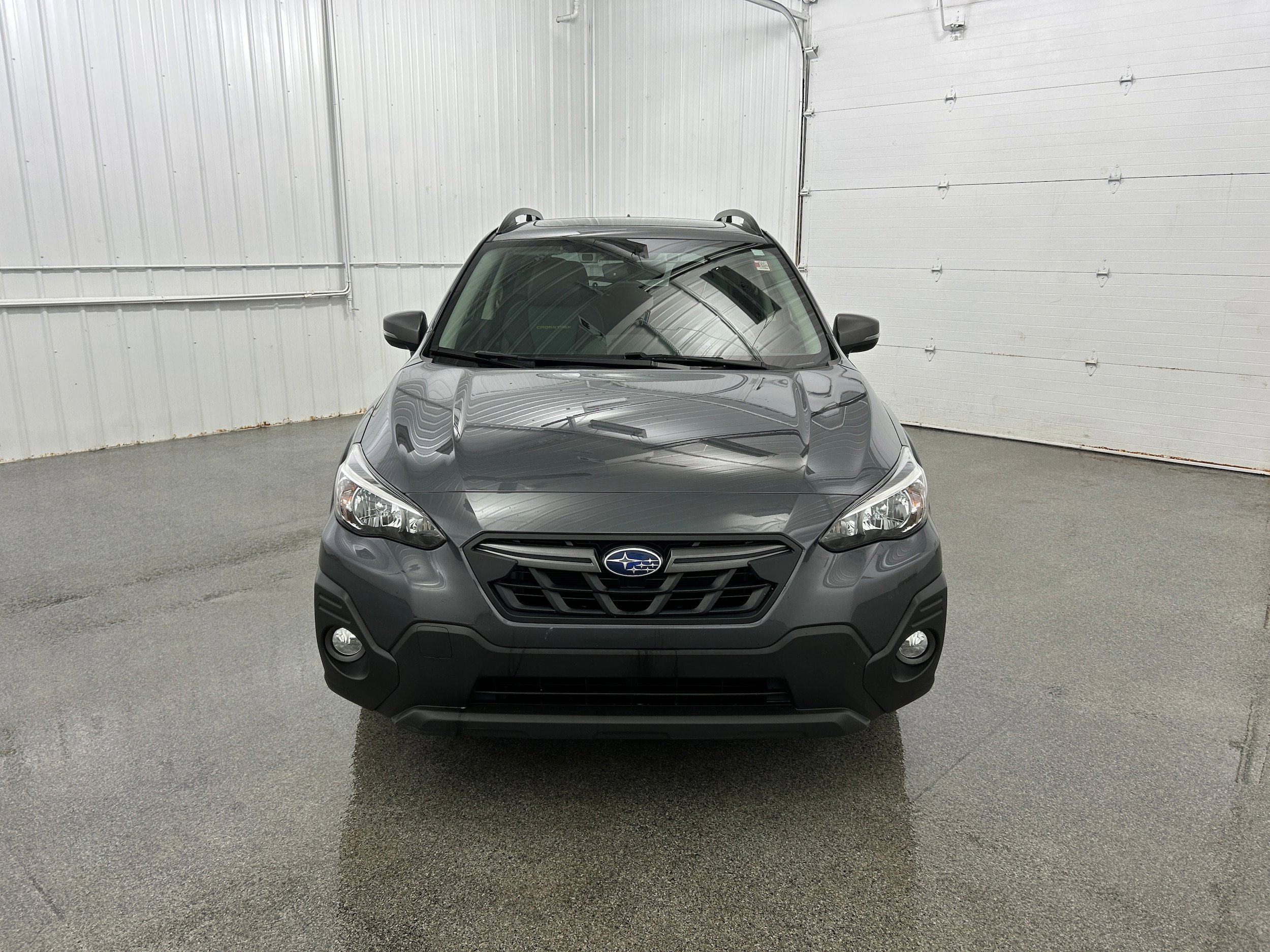 Used 2021 Subaru Crosstrek 2.5i Sport w/ Moonroof Package AWD/4WD image 17