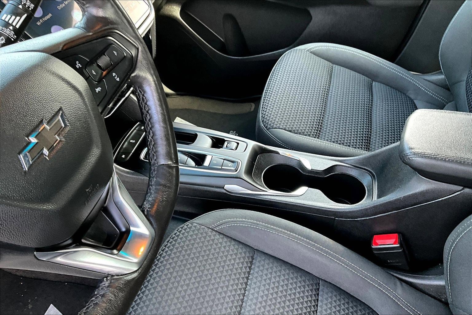 Used 2022 Chevrolet Bolt LT FWD image 18