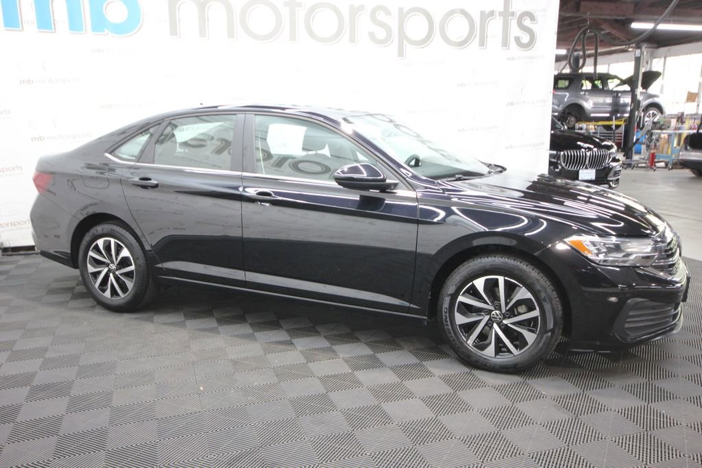 Used 2024 Volkswagen Jetta S FWD image 8