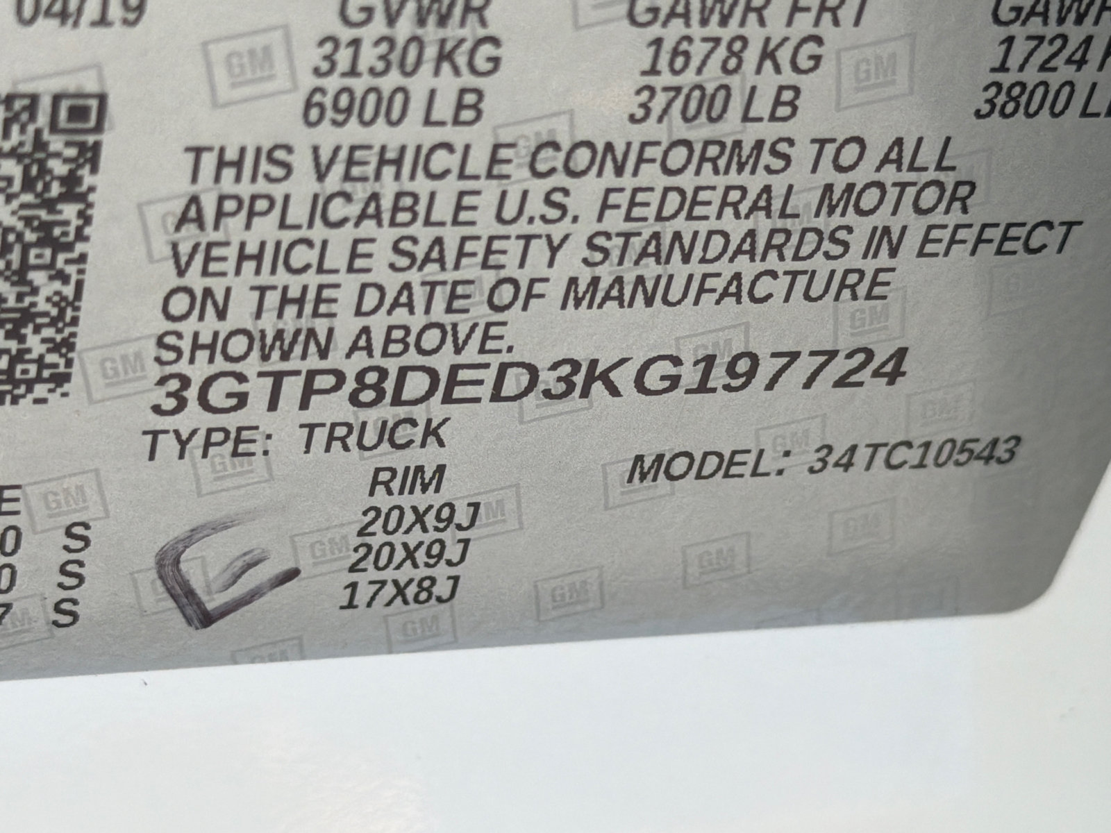 Used 2019 GMC Sierra 1500 SLT w/ SLT Premium Package RWD image 31