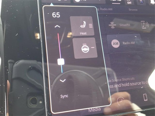 New 2025 Jeep Grand Cherokee L Altitude image 6