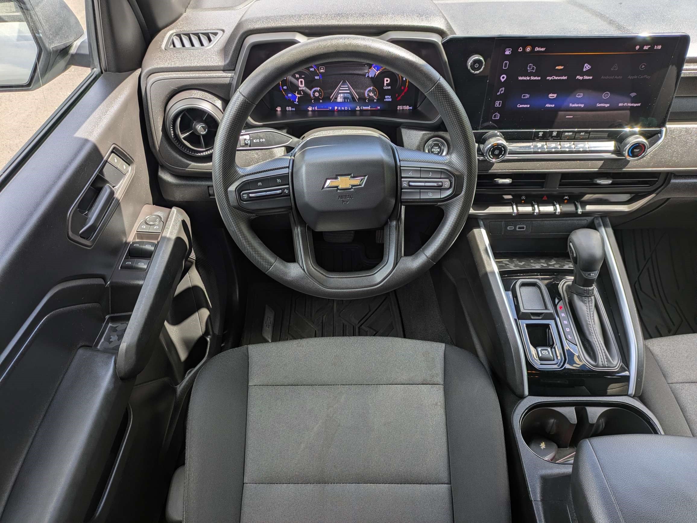 Used 2025 Chevrolet Colorado W/T RWD image 15