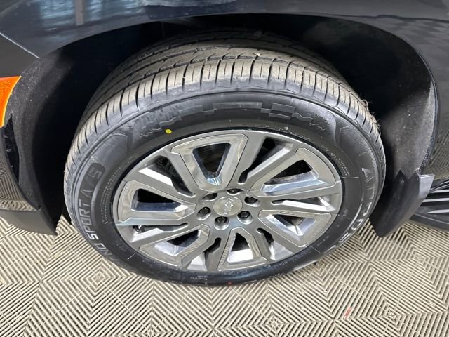 Used 2021 Chevrolet Tahoe Premier AWD/4WD image 10
