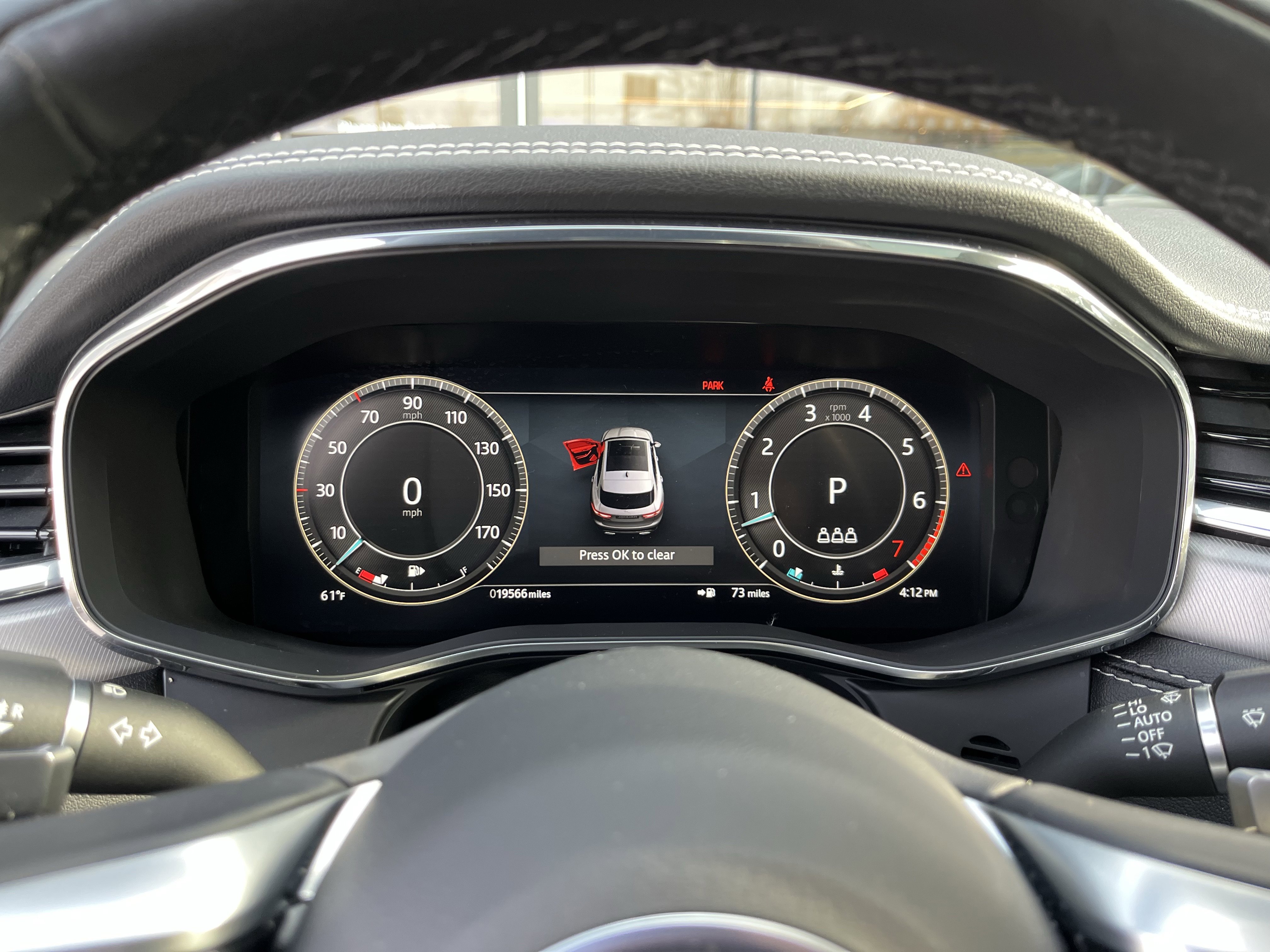 Certified 2024 Jaguar F-PACE R-Dynamic S image 24