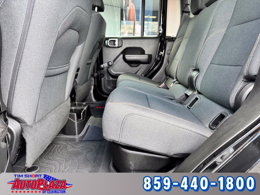 Used 2024 Jeep Gladiator Sport AWD/4WD image 34