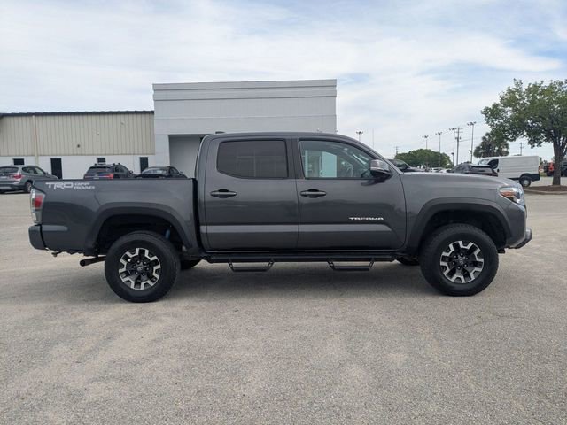 Used 2020 Toyota Tacoma TRD Off-Road w/ Technology Package image 10