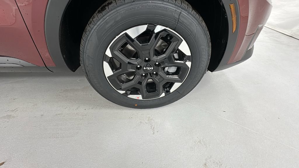 New 2025 Kia Sorento S image 9