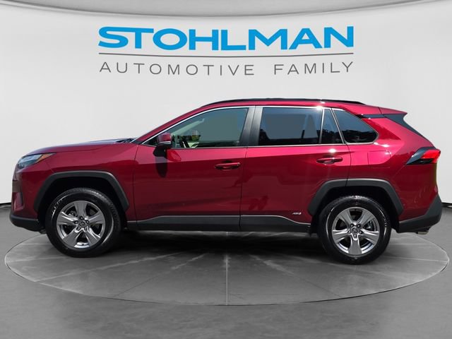 Used 2024 Toyota RAV4 XLE AWD/4WD image 8