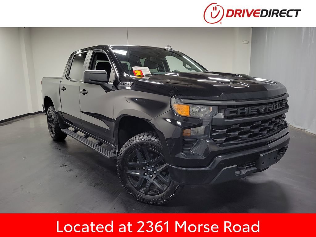 Used 2022 Chevrolet Silverado 1500 Custom Trail Boss w/ Midnight Edition AWD/4WD image 1