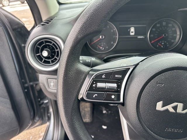 Used 2024 Kia Forte LXS image 17