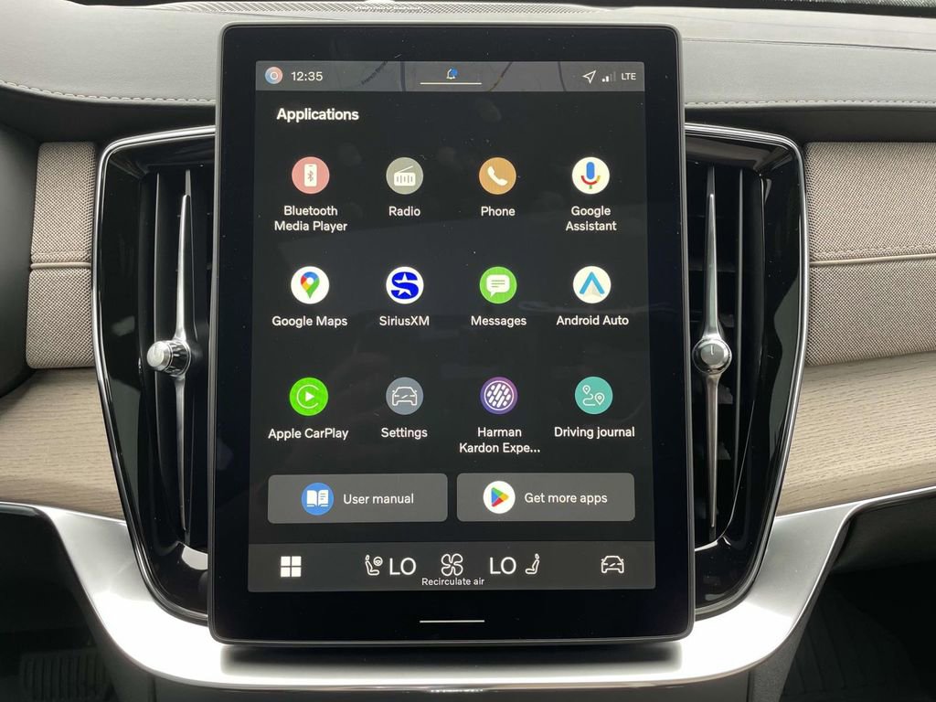 New 2026 Volvo XC90 T8 Plus image 17