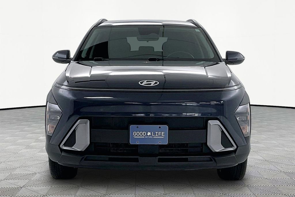 Used 2024 Hyundai Kona SEL image 2