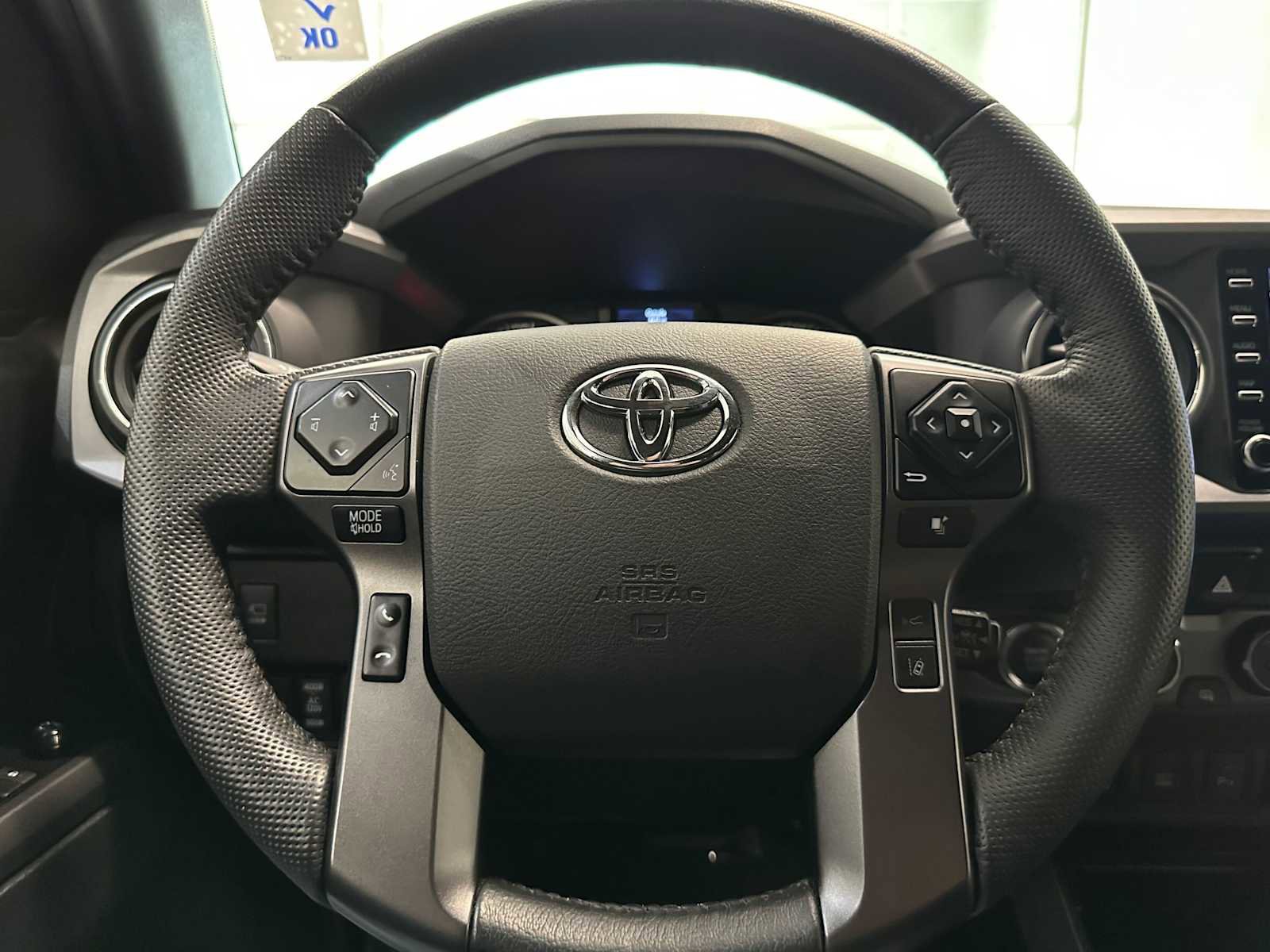 Certified 2023 Toyota Tacoma TRD Off-Road w/ Advanced Technology Package image 11