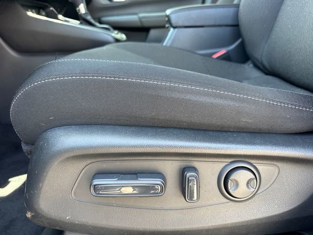 Used 2023 Honda CR-V EX image 14