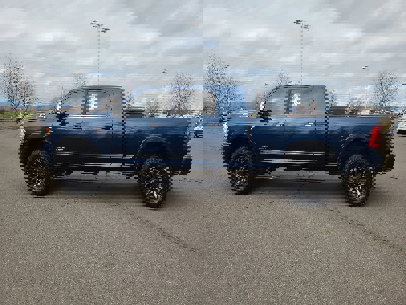 Used 2021 RAM 2500 Limited image 11