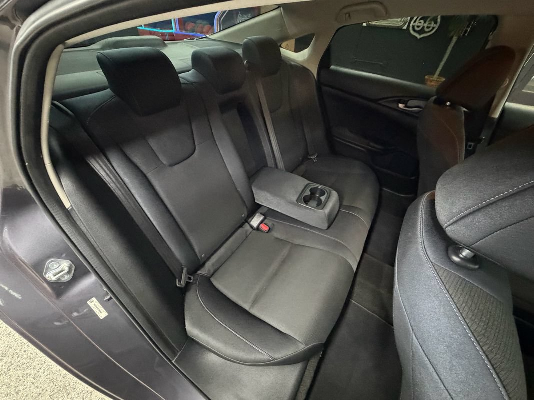 Used 2020 Honda Insight EX image 18