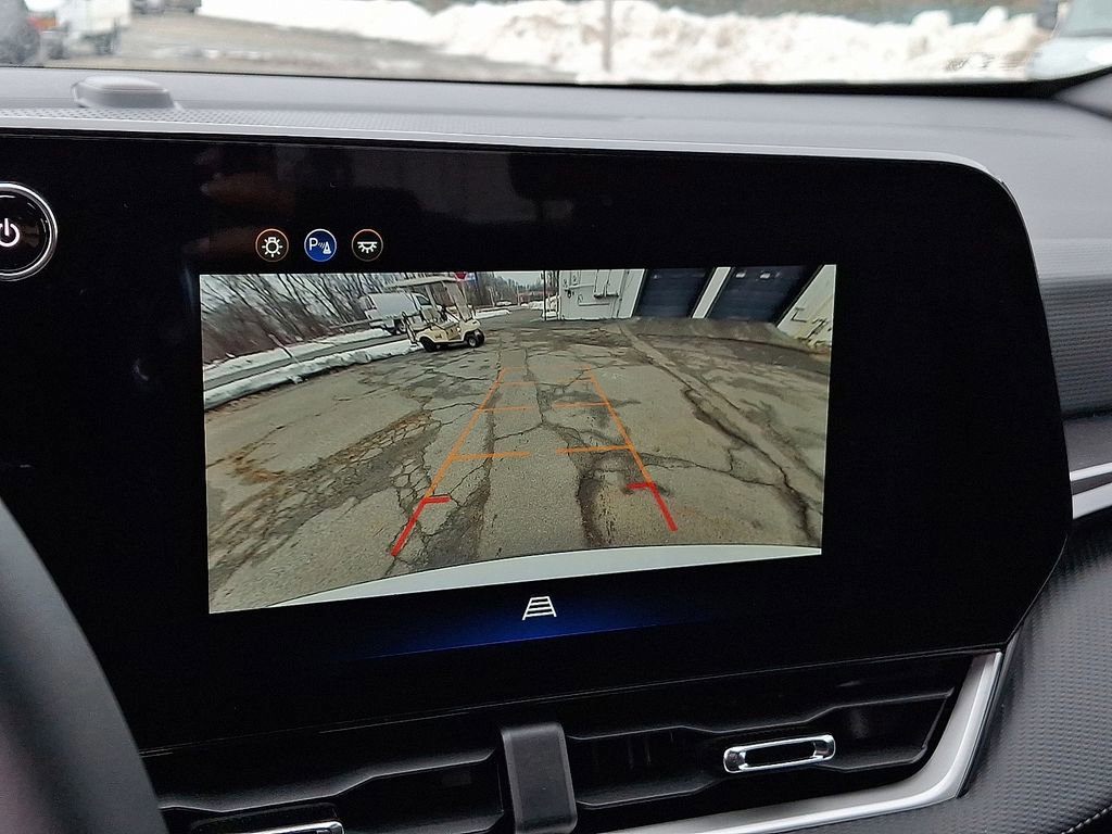 Used 2026 Chevrolet Equinox LT w/ Convenience Package II image 24