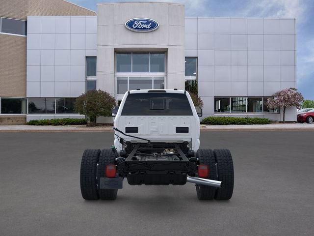 New 2026 Ford F550 4x4 Crew Cab image 5