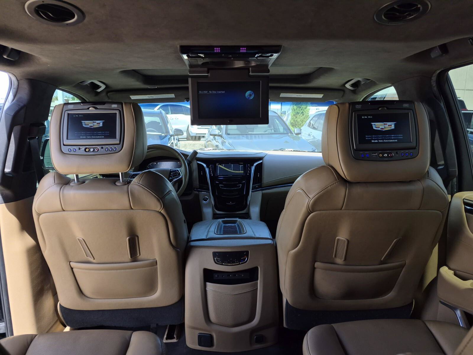 Used 2019 Cadillac Escalade ESV Platinum AWD/4WD image 22