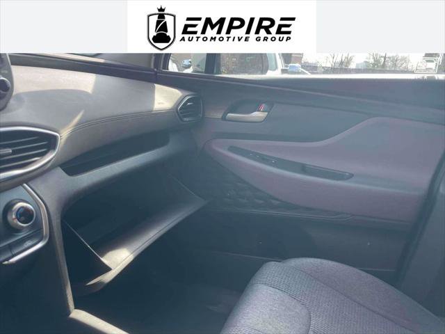 Used 2019 Hyundai Santa Fe SE image 30