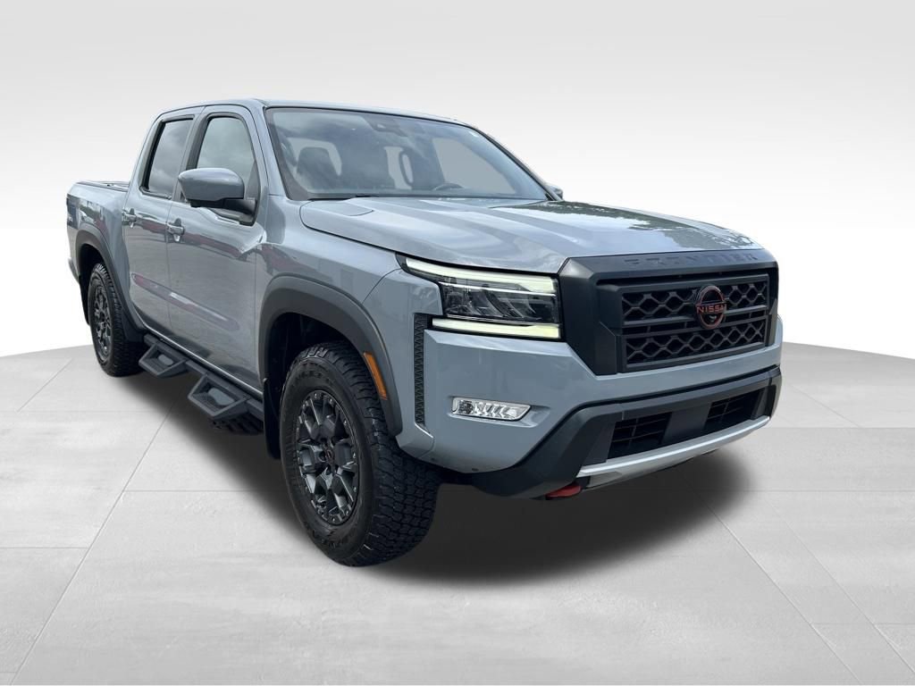 Used 2023 Nissan Frontier PRO-4X w/ Pro-4X Premium Package image 2