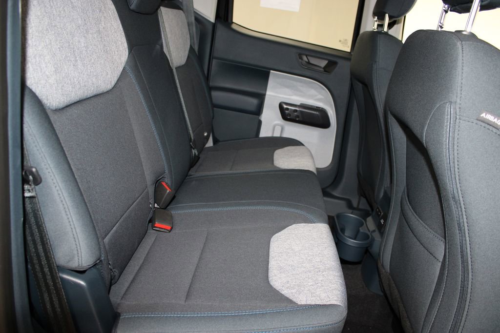 New 2026 Ford Maverick XLT image 28