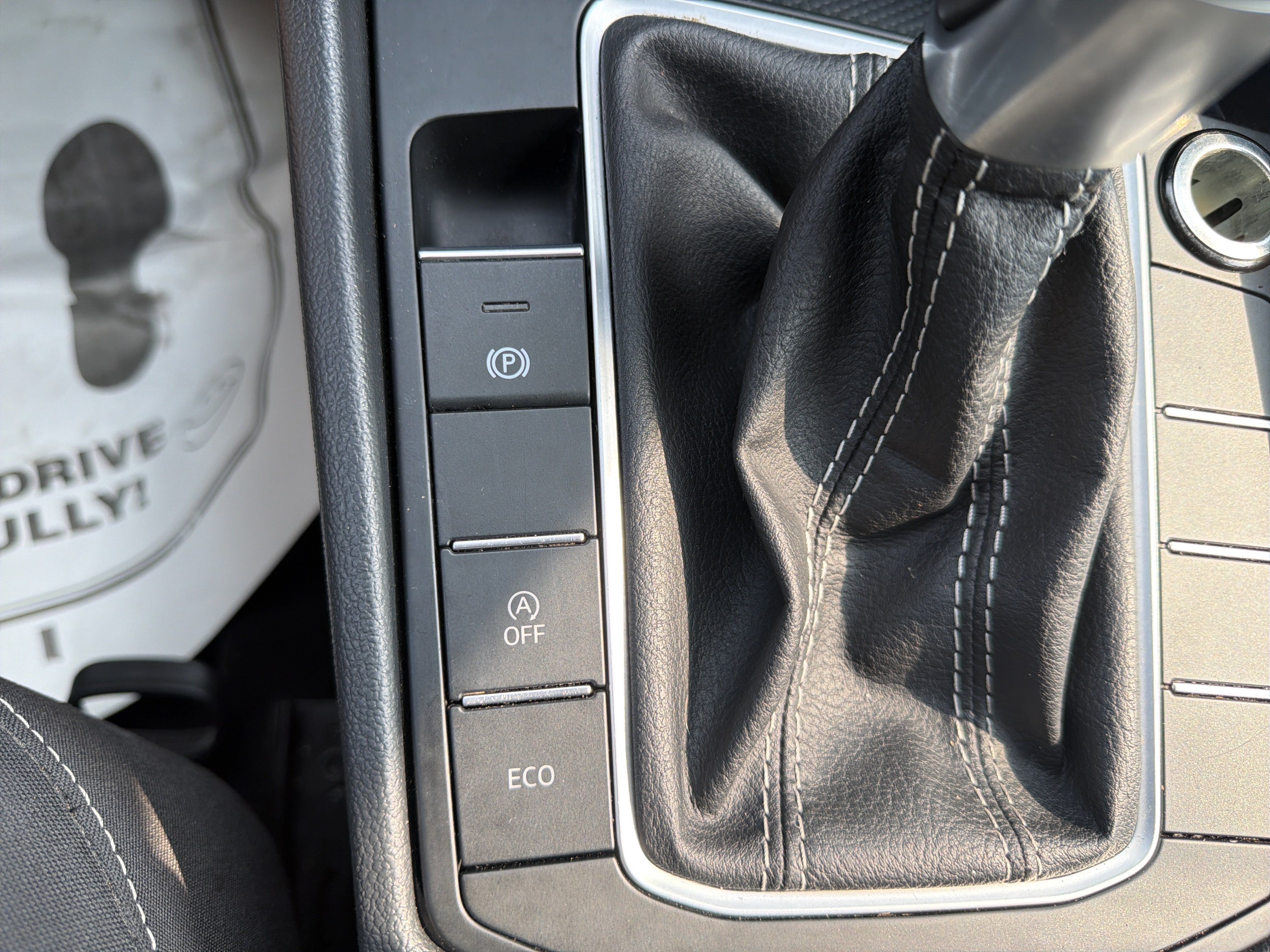 Used 2025 Volkswagen Jetta S FWD image 27