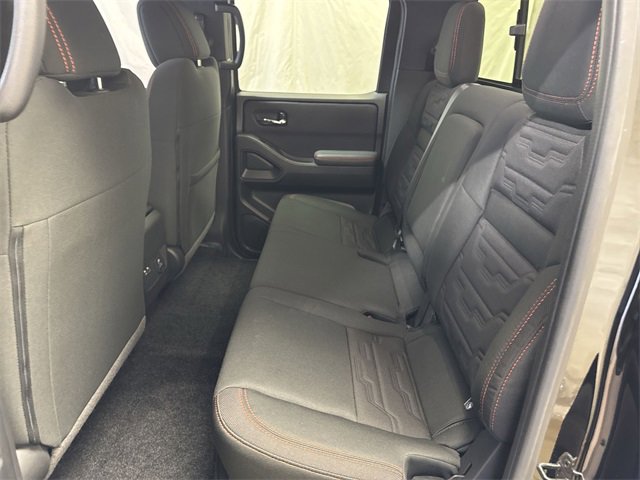 Used 2025 Nissan Frontier PRO-4X w/ Pro Convenience Package image 12
