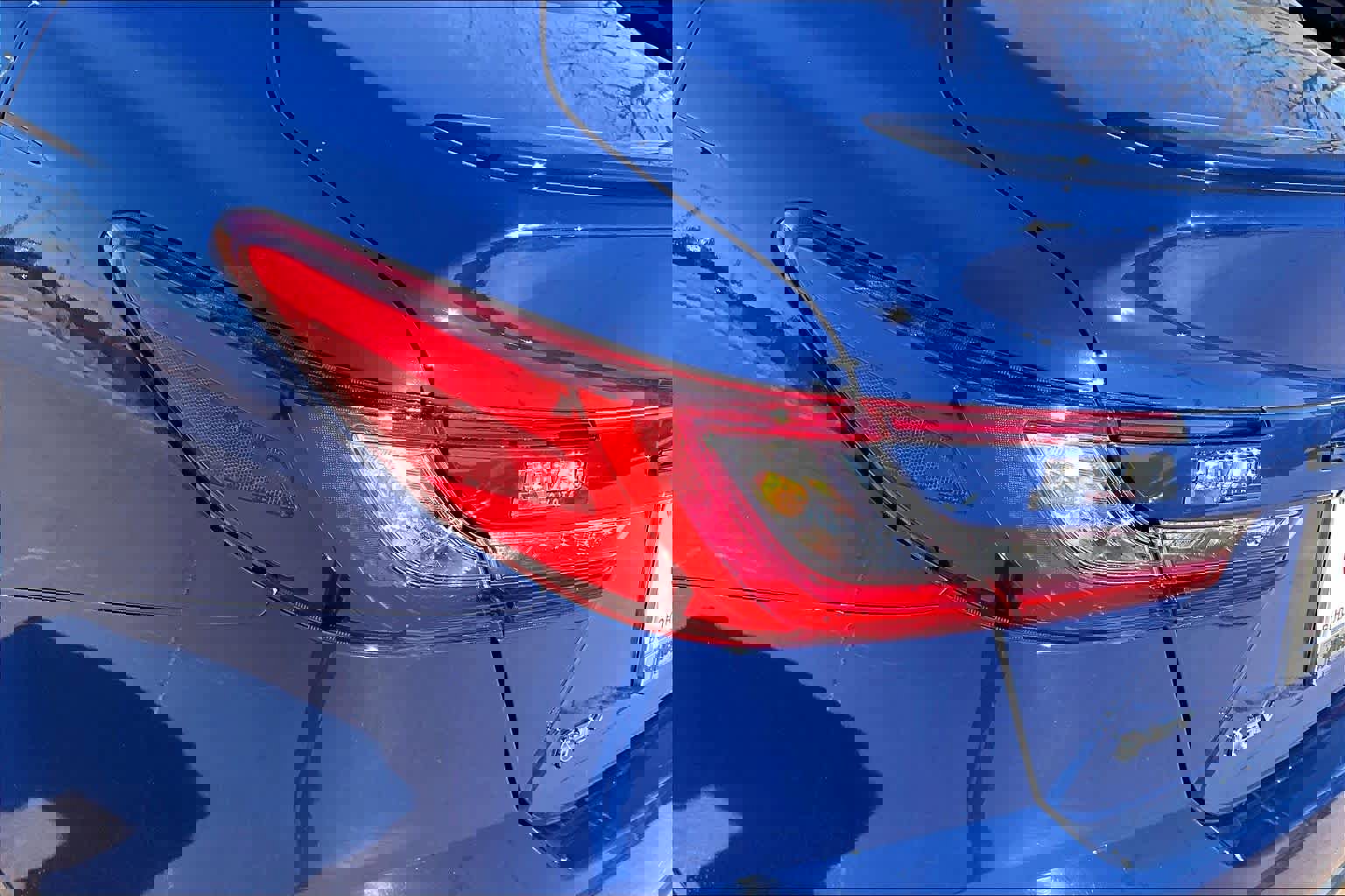 Used 2025 Toyota Camry SE image 27