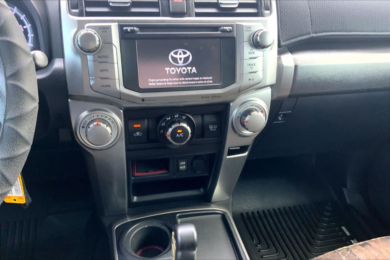 Used 2016 Toyota 4Runner SR5 RWD image 34