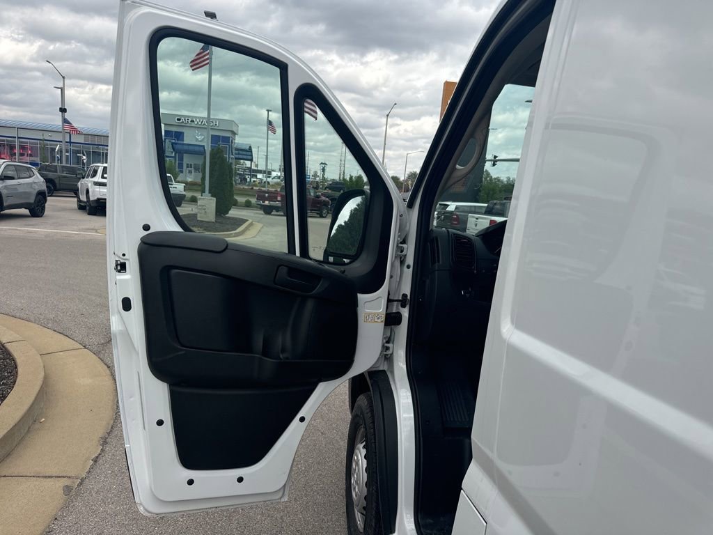 New 2025 RAM ProMaster 1500 w/ Convenience Group image 7