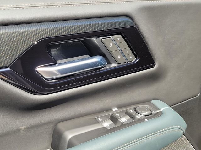 New 2026 GMC Yukon XL AT4 w/ AT4 Premium Package image 23